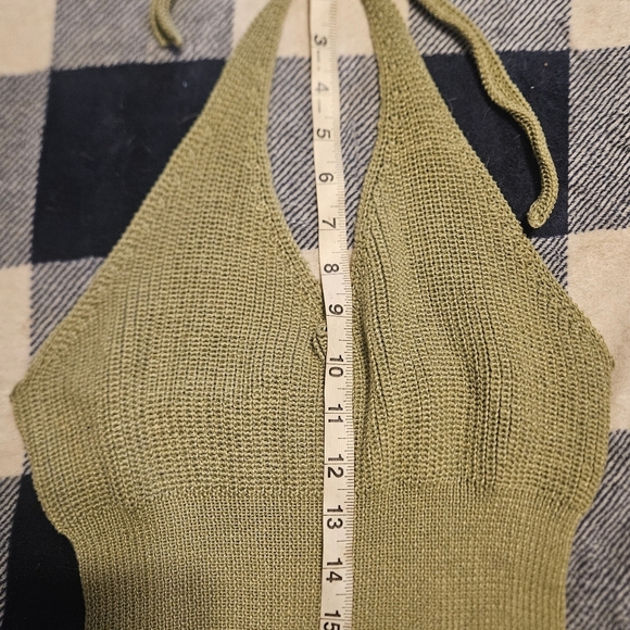 Shein Womens Cropped Green Deep V Neck Halter Top With Faux Buttons Size Large - Picture 4 of 8